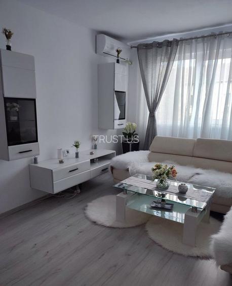 Apartament 3 camere, 60 mp, Spitalul Județean – renovat, COMISION 0% - 2