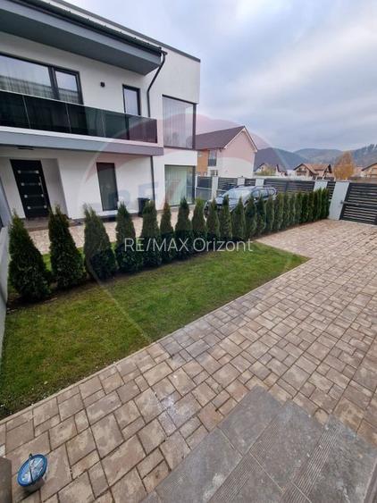 Vila premium de închiriat în Râșnov - 21