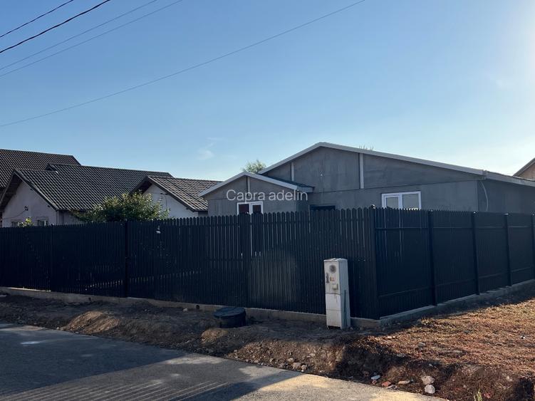 Casa de vanzare in cazasu la sol - 3