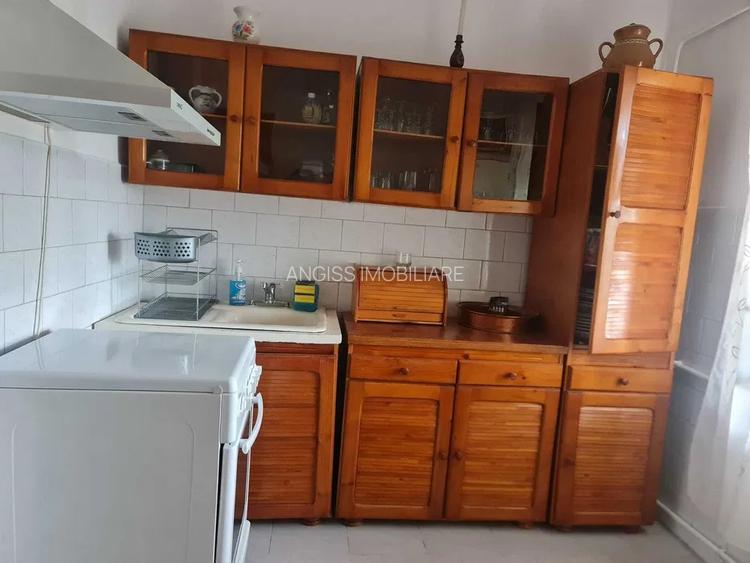 Apartament 2 camere decomandat CALEA FERATA - 5