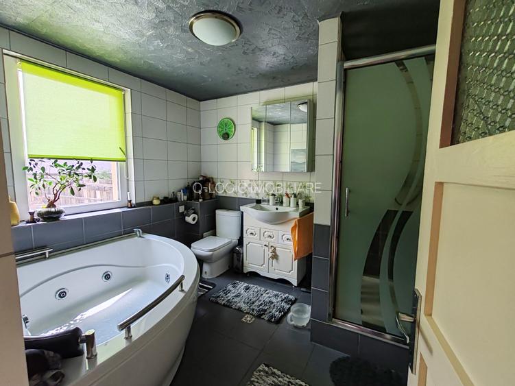 Casa 4 camere la intrare SACELE - 12