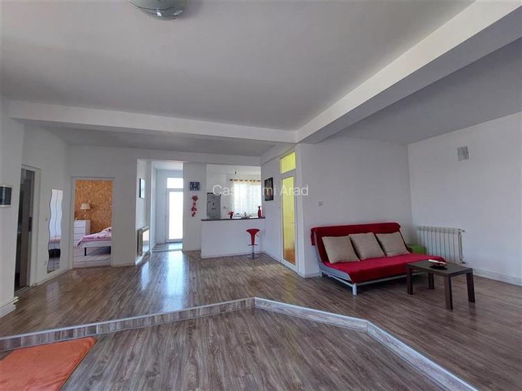 PRET REDUS!!! Casa cu 4 dormitoare in Sofronea - 3