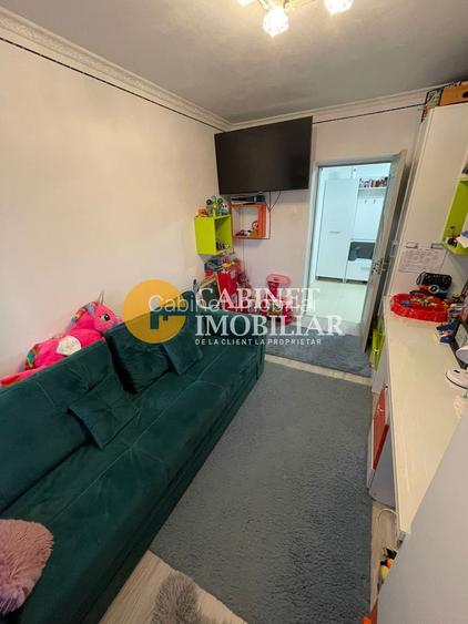 FARA RISC - PODU ROS - LICEUL EMIL RACOVITA - 3 CAMERE - RENOVAT - 5