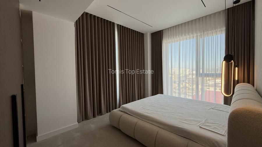 Penthouse pe bune, 5 camere, vedere la Mare si la Lac, 5 parcari subterane - 42