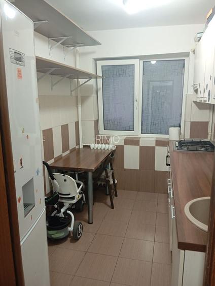 APARTAMENT LUMINOS ZONA PIATA SUDULUI - 10