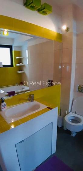 VANZARE APARTAMENT SPATIOS 3 CAMERE/TERASA 27MP/MOBILAT SI UTILAT/ZONA LINISTITA - 11