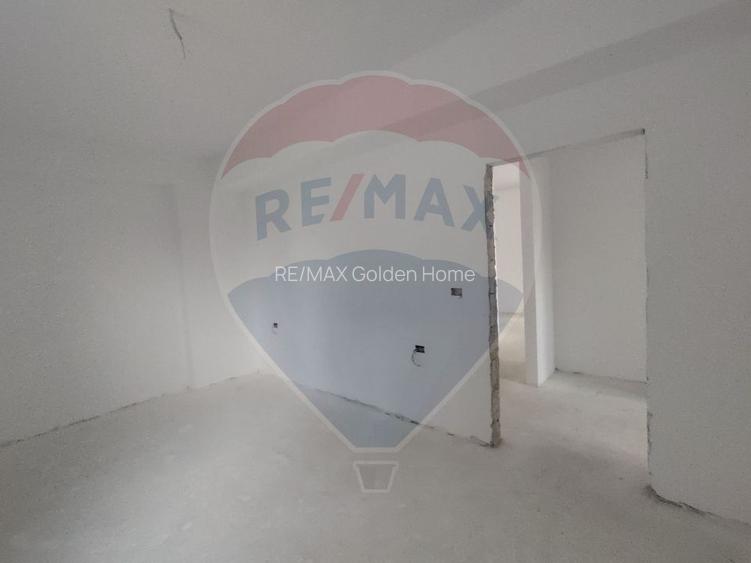 Apartament cu 3 camere ETAJ 2 - 3