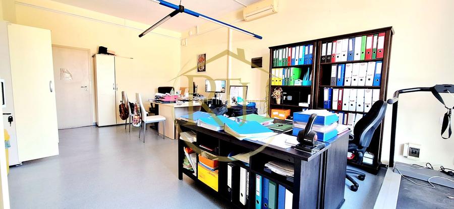 Oferim spre inchiriere, Cladire ideala pentru Clinica, Centru medical etc - 13