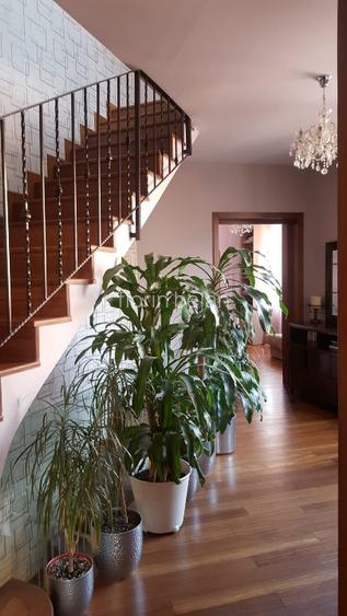 Vilă elegantă cu curte și finisaje premium – Gradina Ronda, Sector 2 - 7