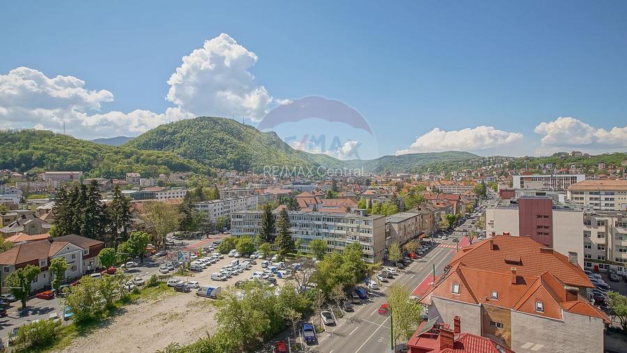 Vanzare/Inchiriere apartament Iuliu Maniu Brasov - 2