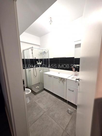 Apartament 3 camere 2 bai/Cartierul Latin etaj 1 - 14
