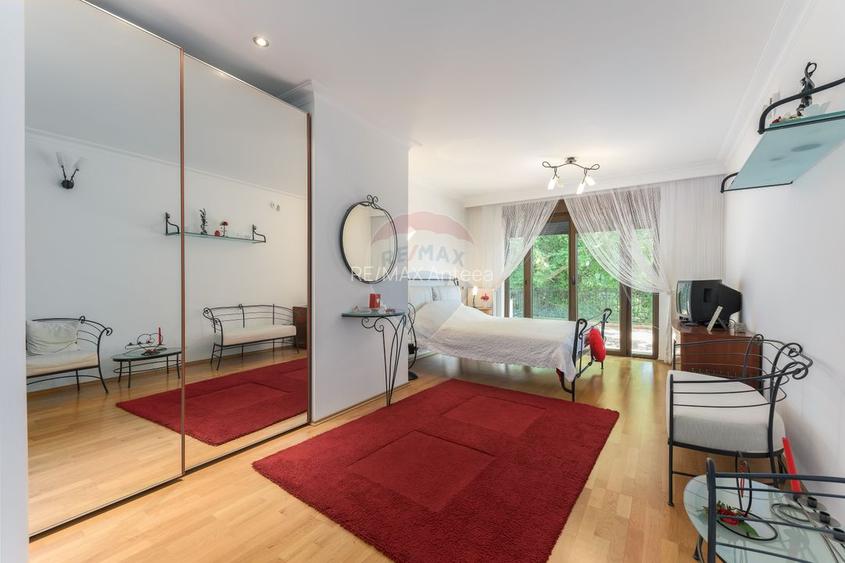 Vila neoromânească cu influențe toscane pe malul lacului Snagov - 27