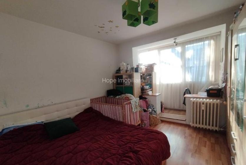 Piata Sudului metrou - Apartament 2 camere , ideal investitie - 2