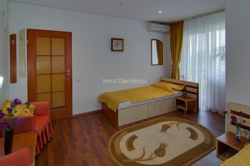 Vila 14 camere cu baie proprie - Grand Mall Arena - 8