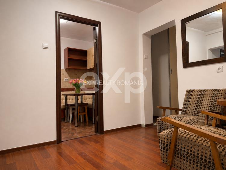 Apartament cu 3 camere decomandat de vânzare, etaj 1-Zona Cornișa - 6