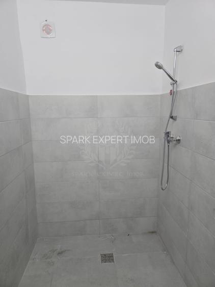 HALA  PRODUCTIE//BIROURI//ZONA LUKOIL - 4