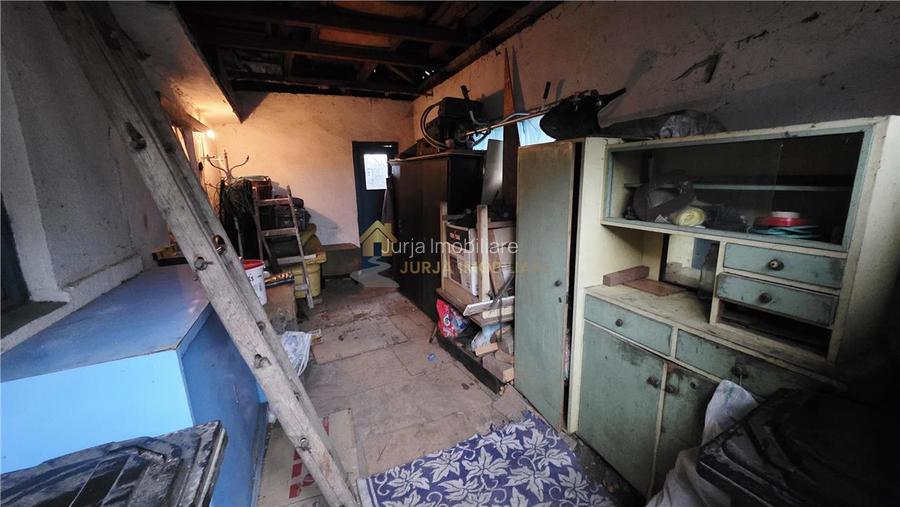 CASA 2 CAMERE 68 MP TEREN 701 MP  APAHIDA - 25