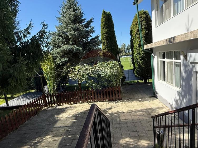 Cladire cu teren de inchiriat Bacau Calea Romanului - 19
