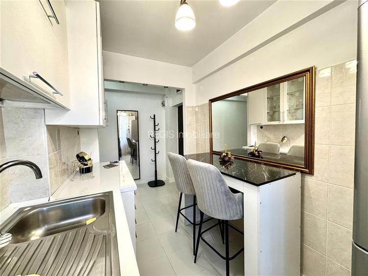 Apartament 2 camere de inchiriat Central | parcare | zona Patria - 11