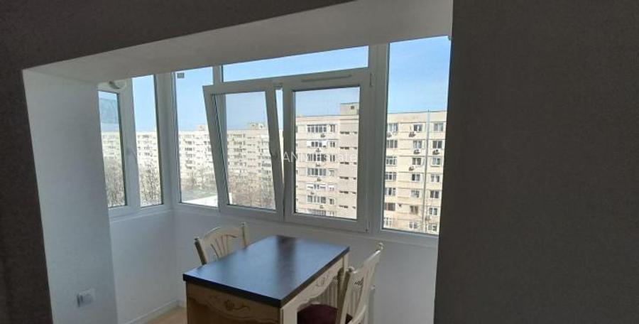 Apartament 3 camere 2 bai centrala proprie  bloc reabilitat an 1978 - 9