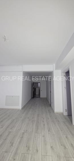 Apartament  cu balcon, demisol – construcție nouă-acces strada principala - 2