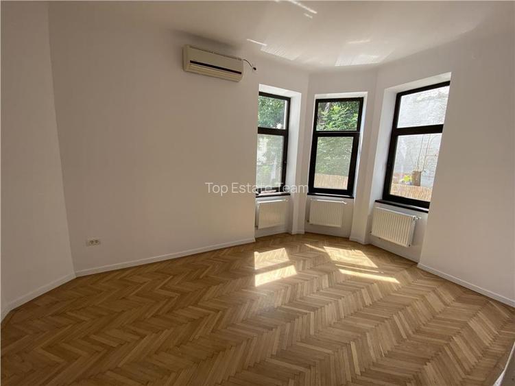 Vila de inchiriat in zona Capitale, office/rezidenta - 8