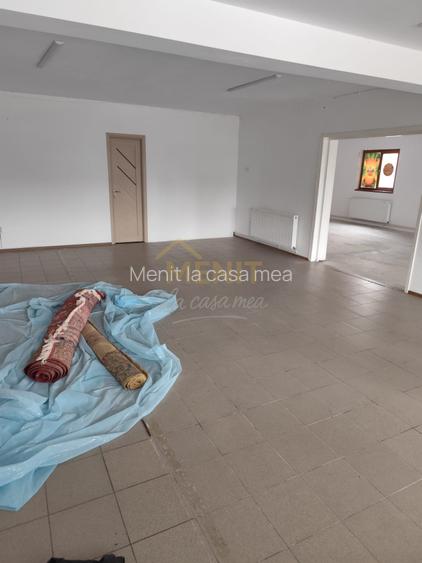 Spatiu comercial Baicoi - 3