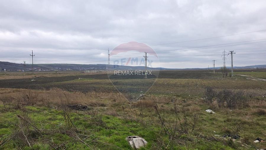 Oportunitate de investiție strategică: Teren extravilan lângă Vaslui!! - 5