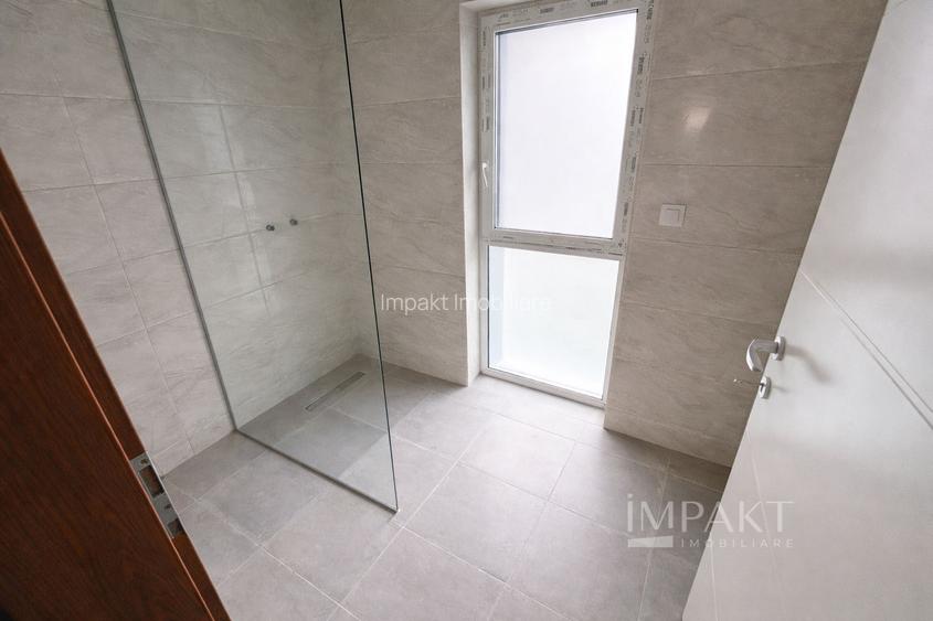 De închiriat apartament două camere, decomandat- Barc - 2