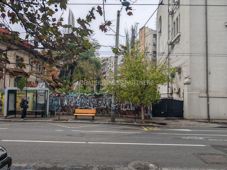 De vânzare teren – Bulevardul Dacia, București (Zonă protejată 13). - 2