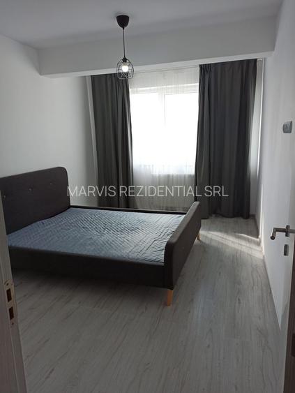 2cam.dec/Postalionului 30/2minSTB/13min(cu STB) metrou Ap.Patriei - 13