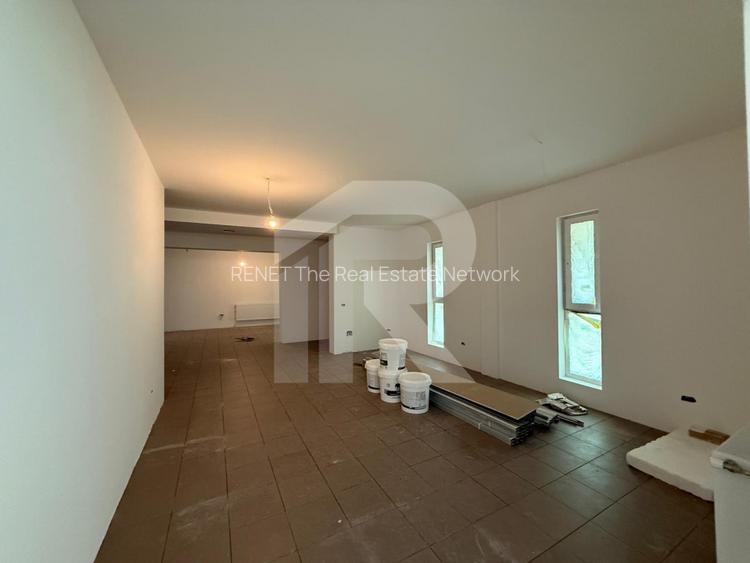 Spatiu Comercial , parter bloc nou construit , zona Nerva Traian - 9