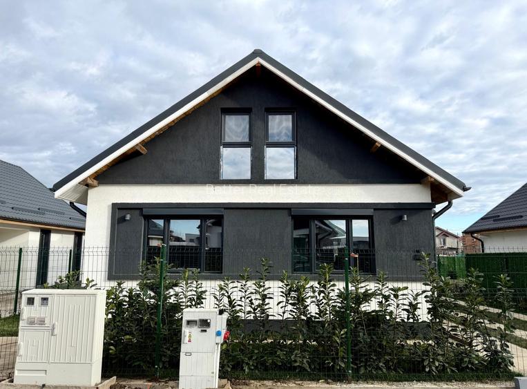 Casă de vânzare P+M individuală modernă | Comuna Berceni | 4 camere, teren 406 - 4