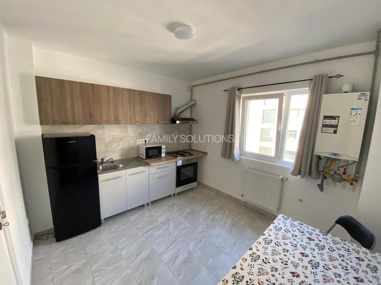 DE INCHIRIAT! Apartament 2 camere decomandat 60 mp , Sector 4 - 36