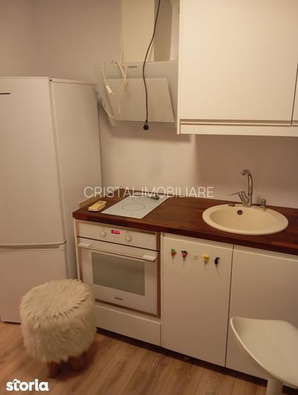 Garsoniera renovata, centrul vechi, centrala proprie, imobil fara risc - 8