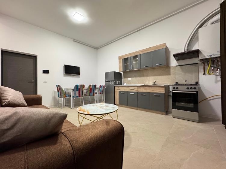 Proprietar, ofer spre inchiriere apartament cu 2 camere, in bloc nou - 3