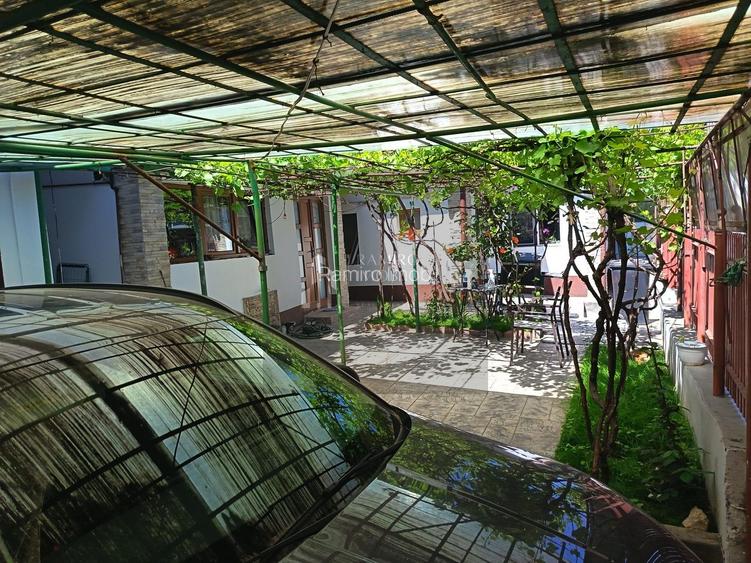 Casa individuala Metrou Piata Sudului Sector 4 - 5