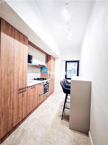 ROYAL TOWN! Apartament cu 2 camere de vanzare  COPOU - 4