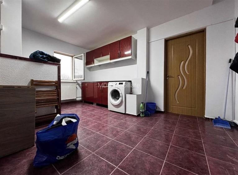 Renovat complet aproape de Mall in bloc mansardat - 7