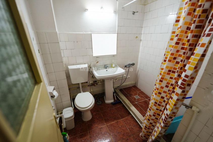 Apartament 3 camere etaj 2 Gara - 8