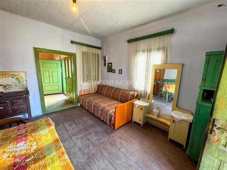 Film! Casa din lemn,cu doua camere, pe domeniu de 2.819 mp, Mereni, Covasna - 23