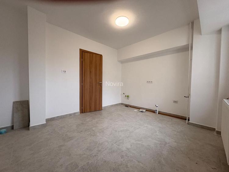 Ultracentral Unirii | 4 Camere Spațios cu Vedere la Parc | Bloc 1989 - 5