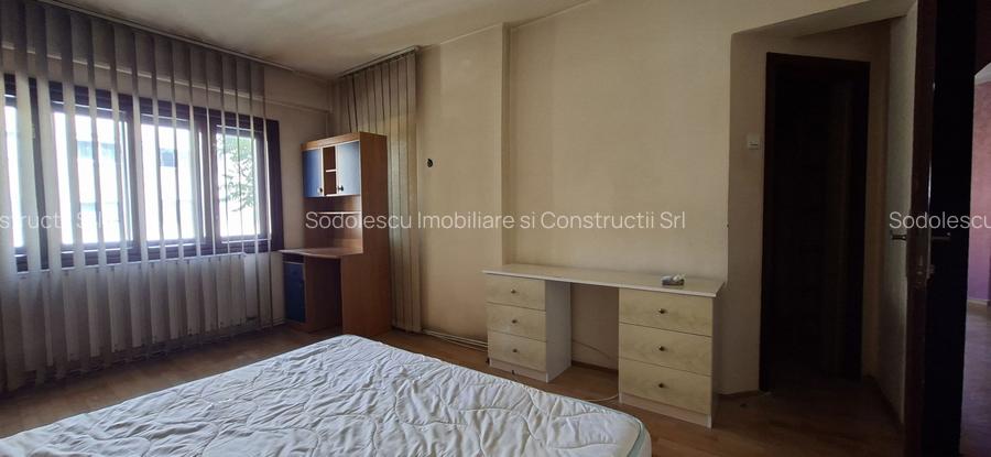 Apartament cu 3 camere - zona semicentrala - 19