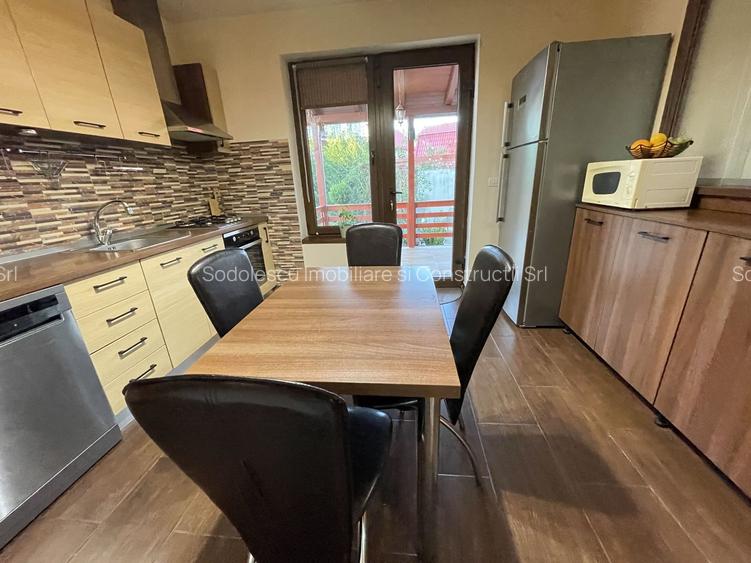 Casa moderna, frumos amenajata in zona Bogdanestilor - 12