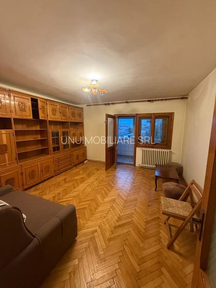 Apartament spațios cu 4 camere – Strada Aurora (lângă Finanțe) - etaj 2/4 - 2