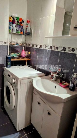 Apartament 2 camere, mobilat, renovat, langa metrou, Piata Chibrit - 7