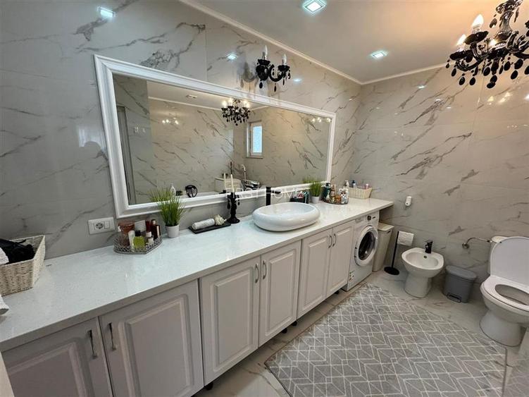 Casa in Vanatori de vanzare mobilata si utilata 155.000 Euro - 20