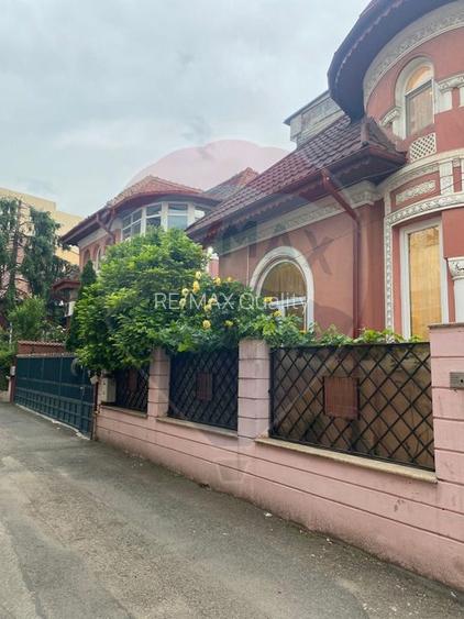 Vila de închiriat–Calea Moșilor /133 mp utili+60 Curte proprie - 2