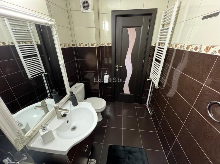 INCHIRIEZ apartament 3 camere , renovat,zona Turnisor - 13