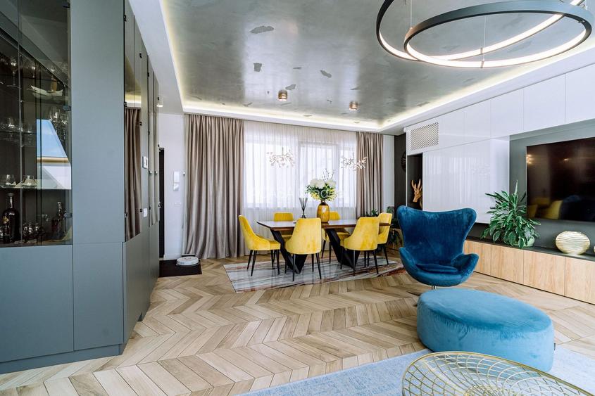 Penthouse 4 camere, ultracentral, Oradea. 800 000 E + TVA. Comision 0 - 9